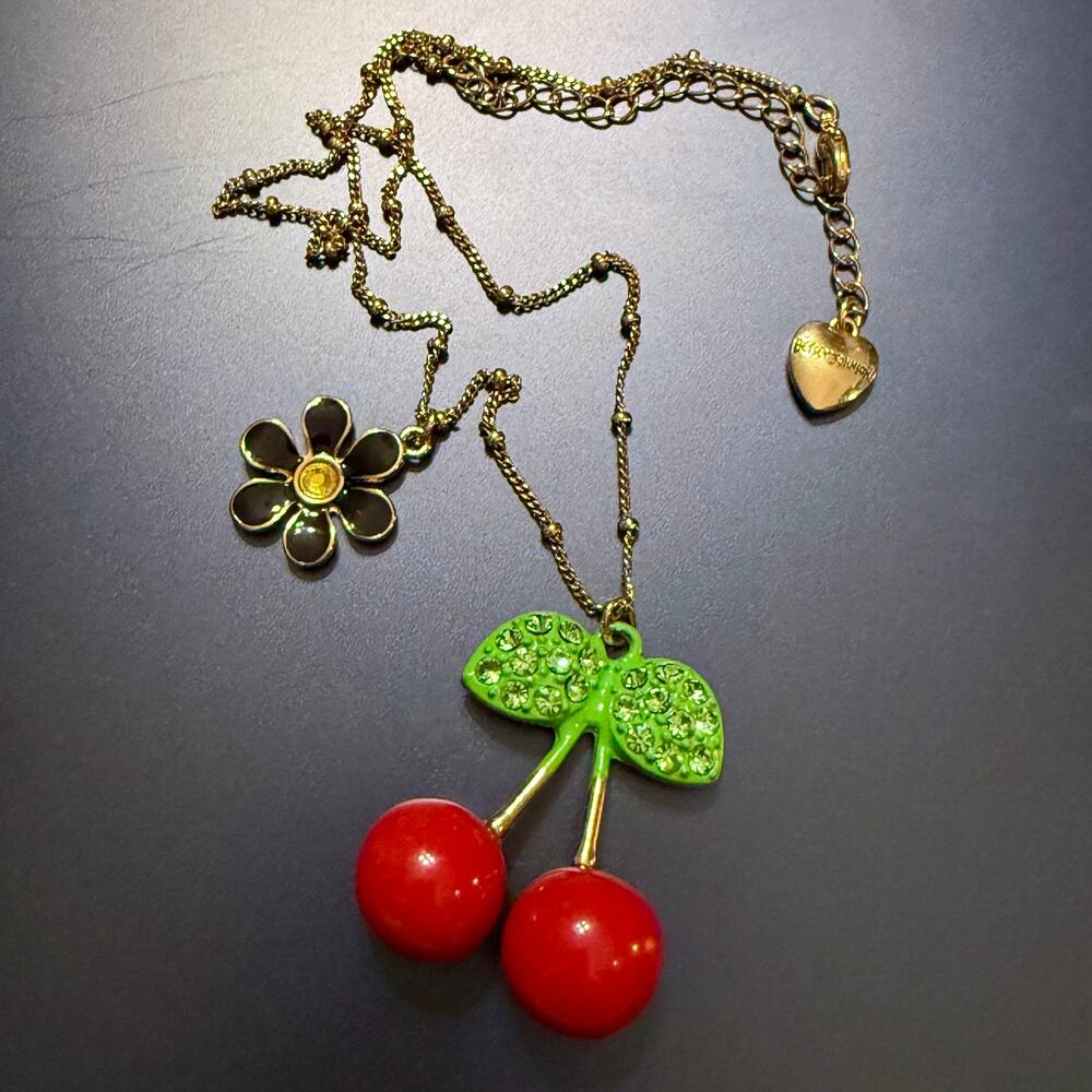 Betsey Johnson Vintage Red Cherries Black Daisy Necklace - Picture 4 of 10